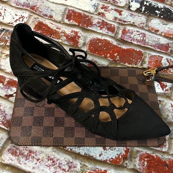 Design lab Lord and Taylor, black suede lace up casual shoes - Picture 1 of 8